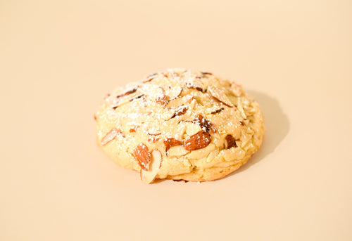 Almond Croissant image 0