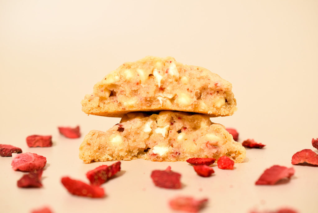 White Chocolate Strawberry image 2